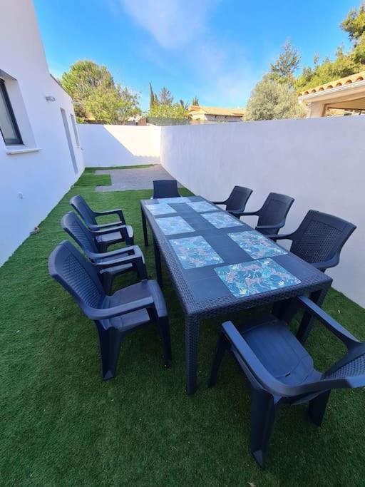 Magnifique Villa Avec Jacuzzi En Option Villeneuve-lès-Maguelonne Eksteriør bilde